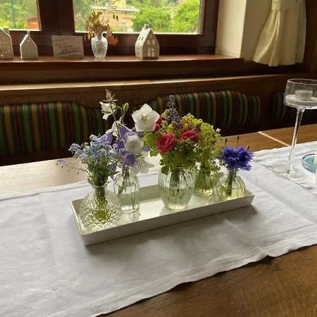 Inn Wirtshaus Am Stickelberg Hollenthon